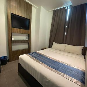 Kamar double deluxe